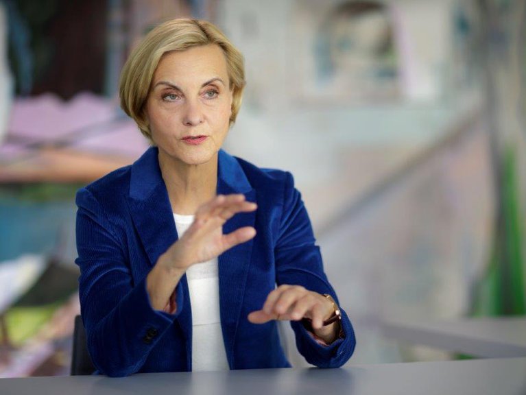 Präsidentin Ingeborg Neumann